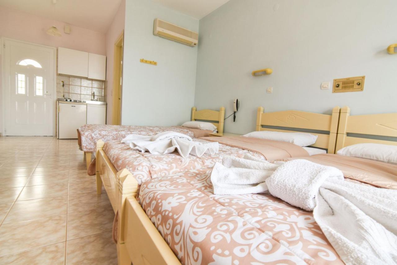 Vardes Hotel Studios Amoopi Eksteriør bilde